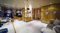 TITAN - Twin Blue Cabin